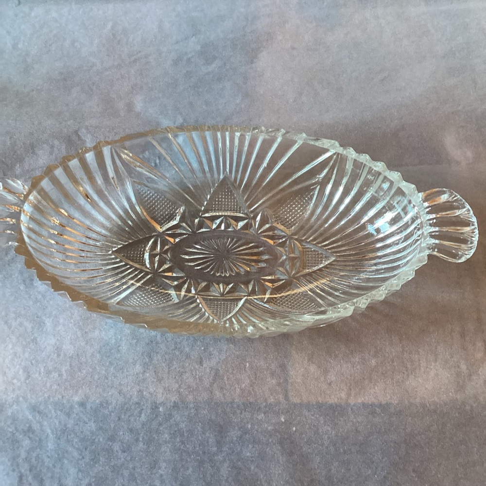 Hazel-Atlas Vintage Pressed Glass oval bowl - Fan and Triangle pattern